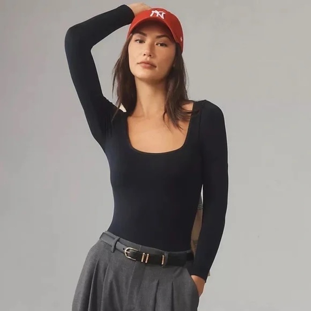 NWT Anthropologie The Viv Longsleeve Seamless Black Bodysuit L/XL